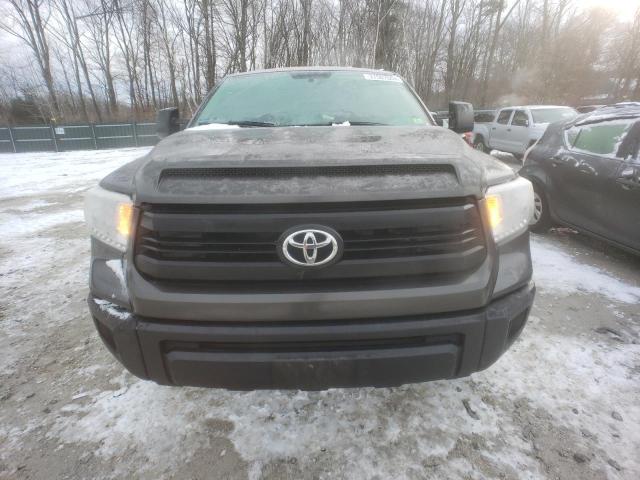 5TFCY5F11FX018526 - 2015 TOYOTA TUNDRA DOUBLE CAB SR/SR5 GRAY photo 5