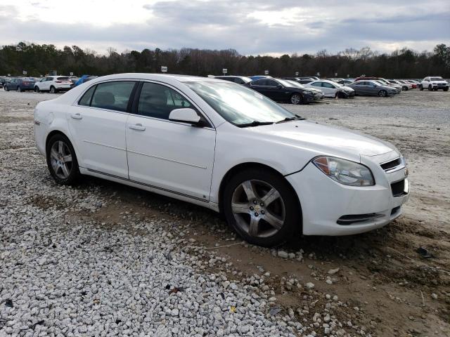 1G1ZH57B594269100 - 2009 CHEVROLET MALIBU 1LT WHITE photo 4