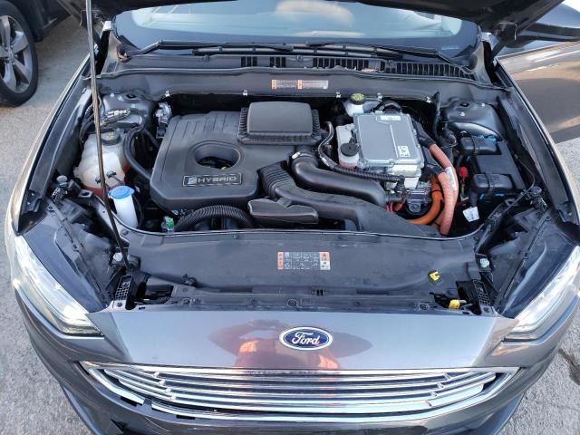 3FA6P0LU2JR187513 - 2018 FORD FUSION SE HYBRID GRAY photo 11