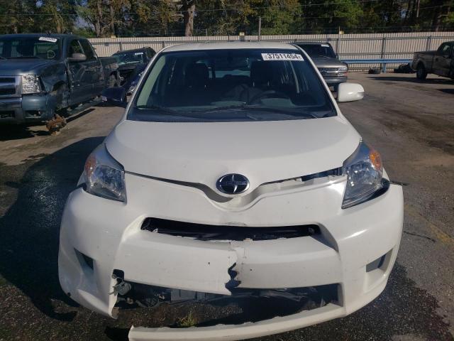 JTKKU4B40C1024763 - 2012 TOYOTA SCION XD WHITE photo 5