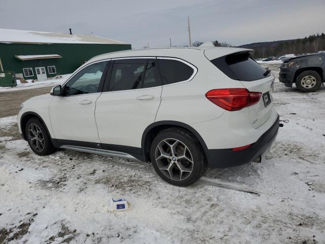 WBXHT3C30J5L27085 - 2018 BMW X1 XDRIVE28I WHITE photo 2