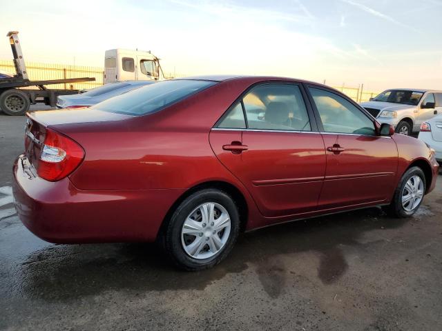 JTDBE32KX30139762 - 2003 TOYOTA CAMRY LE RED photo 3