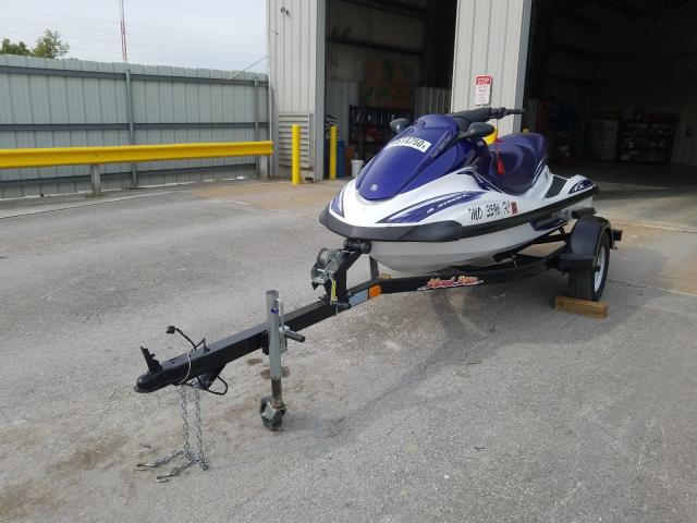 YAMA2800E303 - 2003 YAMAHA WAVERUNNER  photo 2