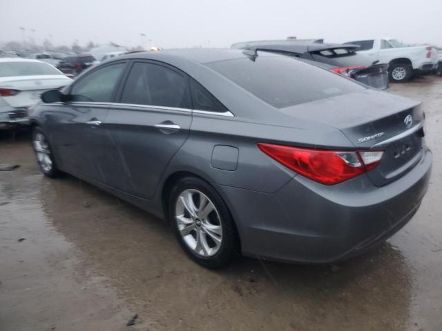 5NPEC4AC5DH664798 - 2013 HYUNDAI SONATA SE GRAY photo 2