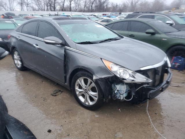 5NPEC4AC5DH664798 - 2013 HYUNDAI SONATA SE GRAY photo 4