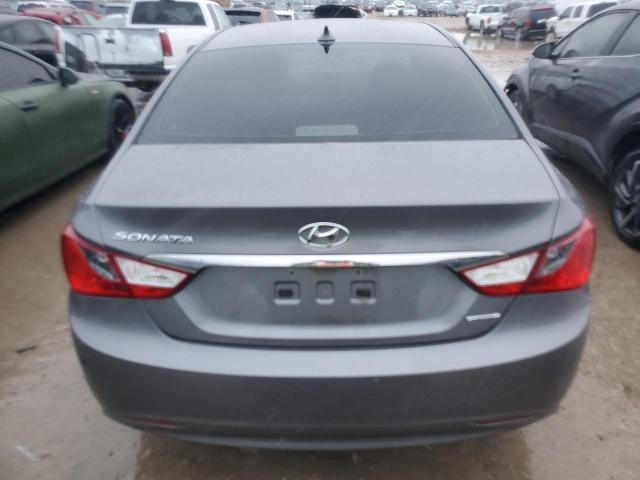 5NPEC4AC5DH664798 - 2013 HYUNDAI SONATA SE GRAY photo 6