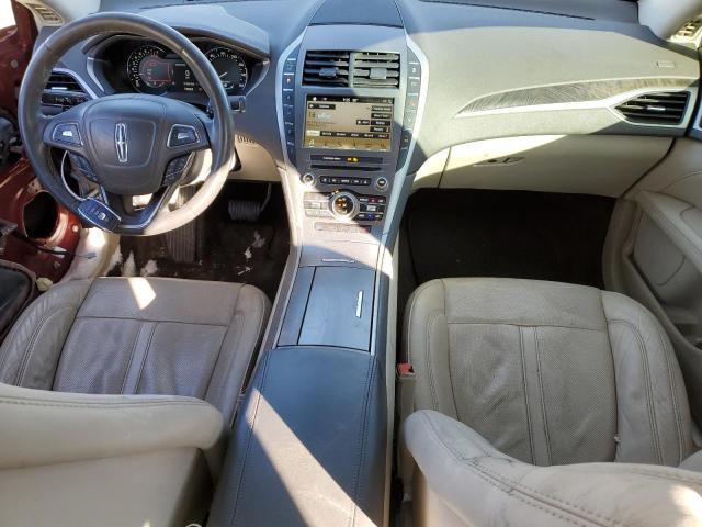 3LN6L5F91HR650158 - 2017 LINCOLN MKZ RESERVE წითელი ფოტო 8