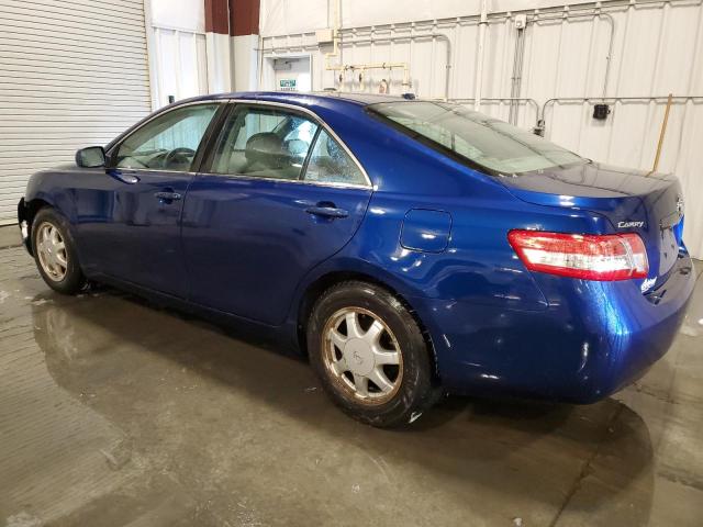 4T1BF3EK2BU670210 - 2011 TOYOTA CAMRY BASE BLUE photo 2