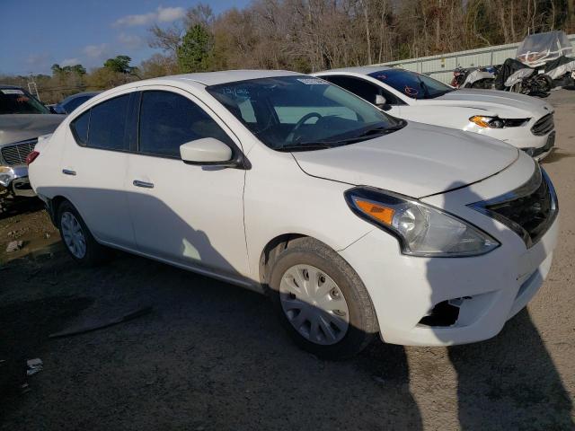 3N1CN7AP9JL803027 - 2018 NISSAN VERSA S WHITE photo 4