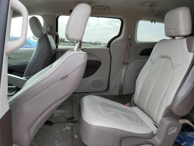 2C4RC1BG1HR719936 - 2017 CHRYSLER PACIFICA TOURING L RED photo 11