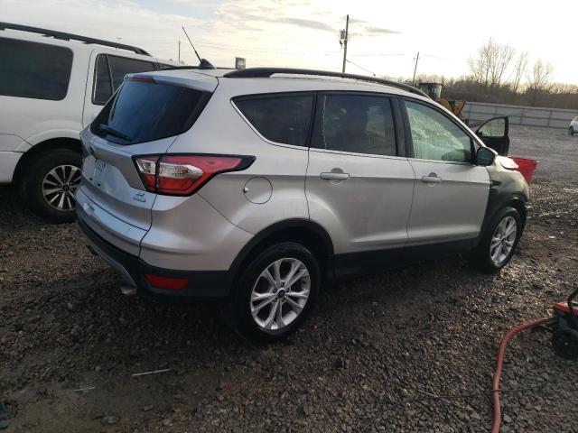 1FMCU0GD8JUB81557 - 2018 FORD ESCAPE SE SILVER photo 3