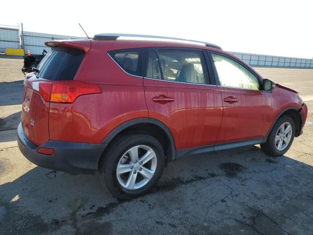 JTMRFREV2DD028251 - 2013 TOYOTA RAV4 XLE RED photo 3