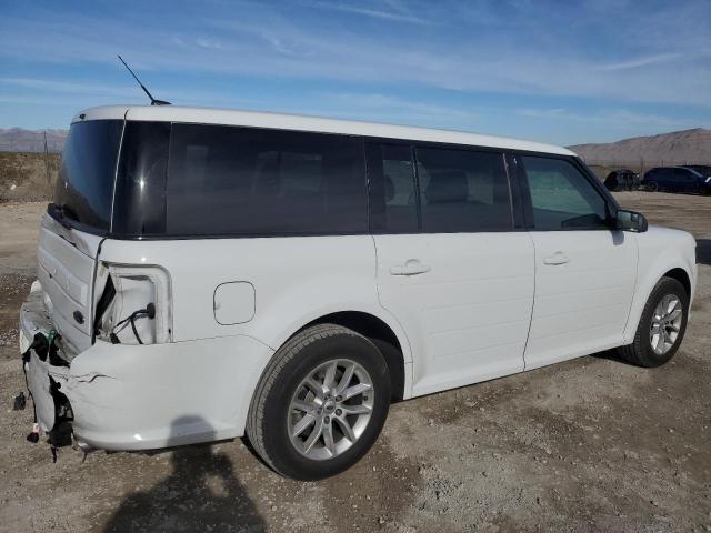 2FMGK5B86JBA18197 - 2018 FORD FLEX SE WHITE photo 3