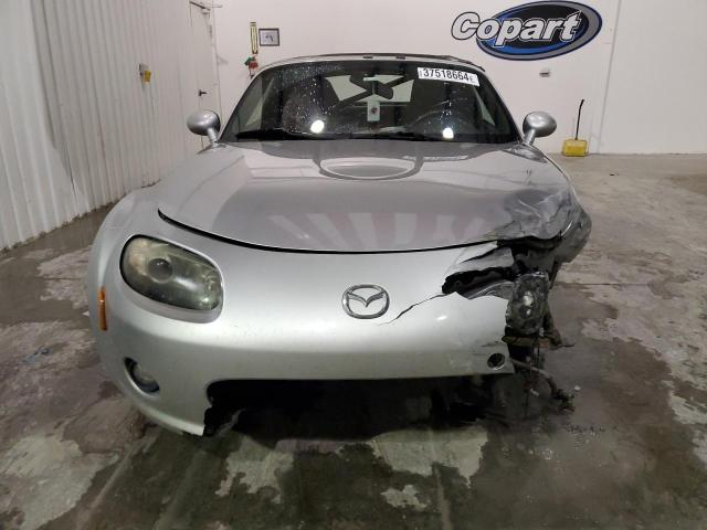 JM1NC25F360102455 - 2006 MAZDA MX-5 MIATA SILVER photo 5