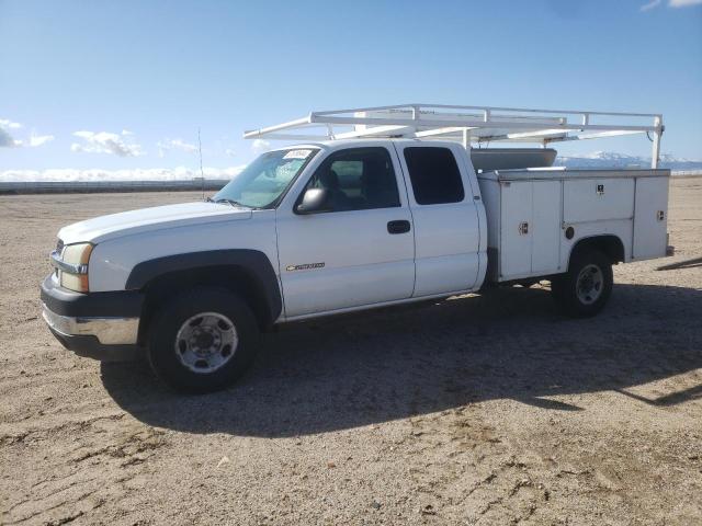 2003 CHEVROLET SILVERADO C2500 HEAVY DUTY, 