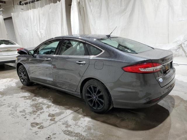 3FA6P0HD4HR138882 - 2017 FORD FUSION SE GRAY photo 2