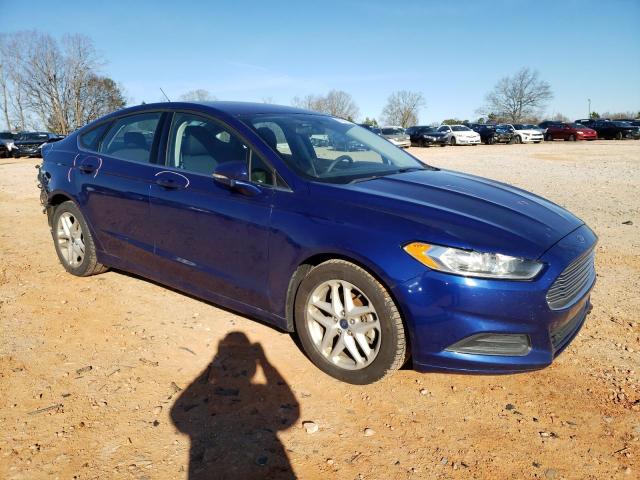 3FA6P0H71GR317549 - 2016 FORD FUSION SE BLUE photo 4