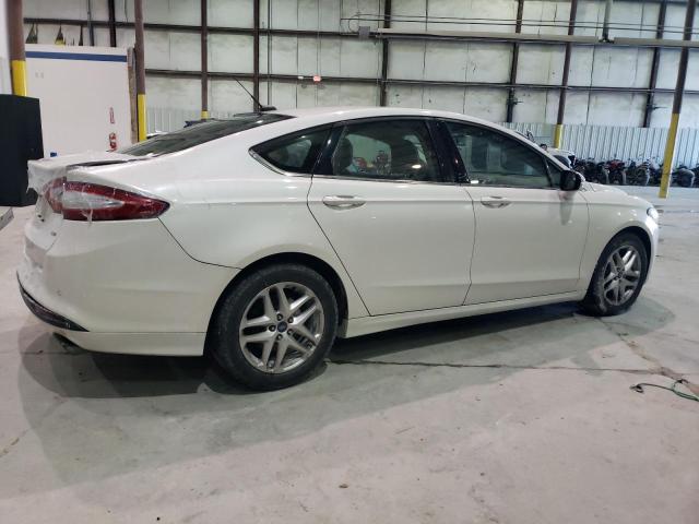 3FA6P0H78DR140977 - 2013 FORD FUSION SE WHITE photo 3