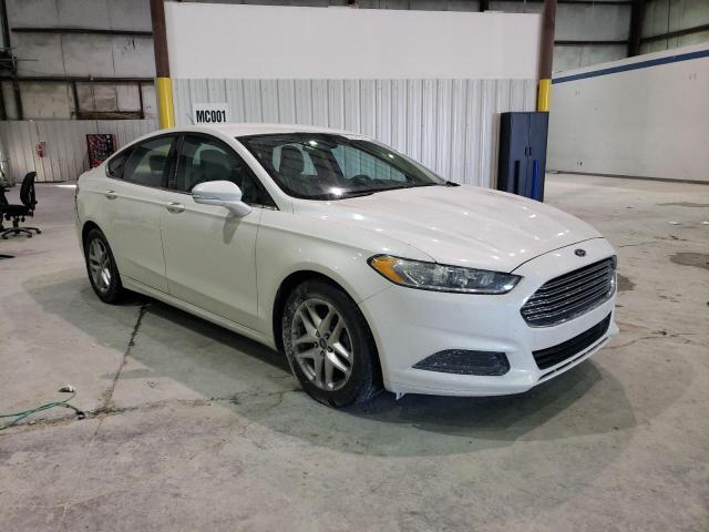 3FA6P0H78DR140977 - 2013 FORD FUSION SE WHITE photo 4