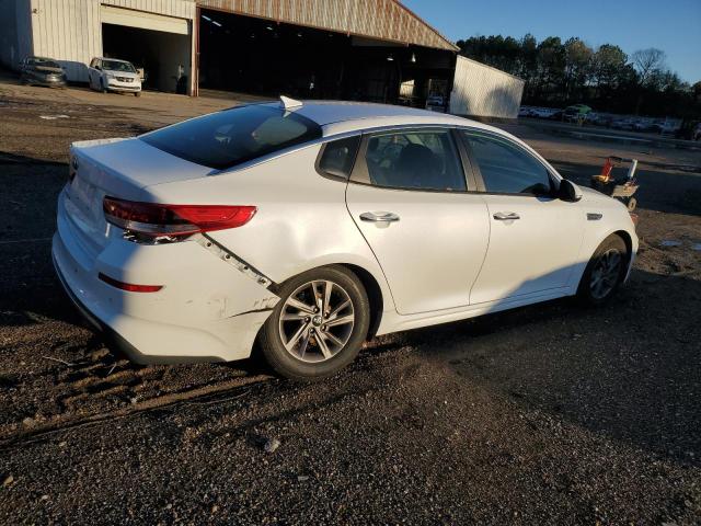 5XXGT4L38LG404475 - 2020 KIA OPTIMA LX WHITE photo 3