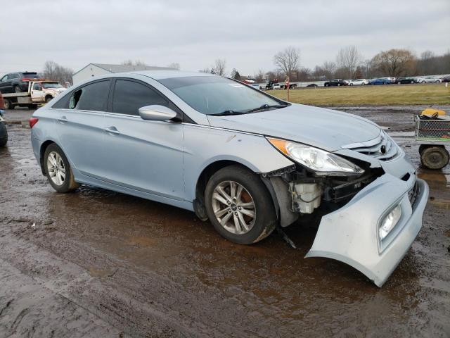 5NPEB4AC9CH345115 - 2012 HYUNDAI SONATA GLS SILVER photo 4