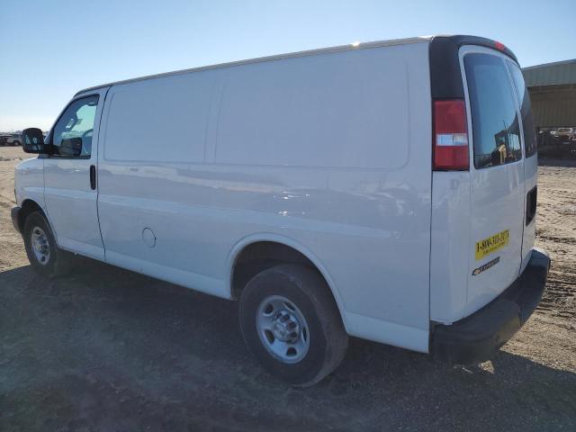 1GCWGAFP4M1310278 - 2021 CHEVROLET EXPRESS G2 WHITE photo 2