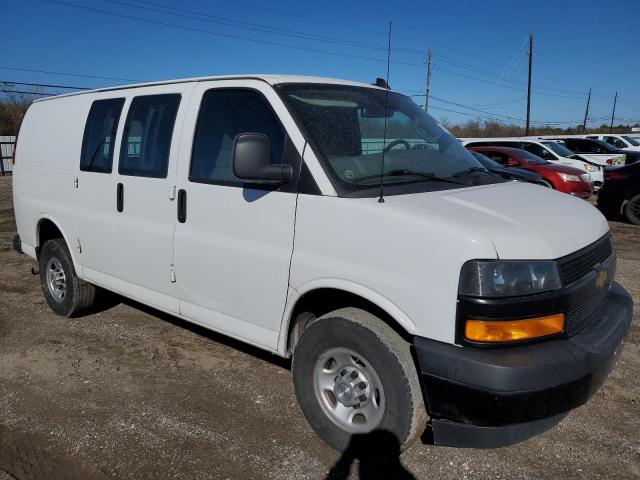 1GCWGAFP4M1310278 - 2021 CHEVROLET EXPRESS G2 WHITE photo 4