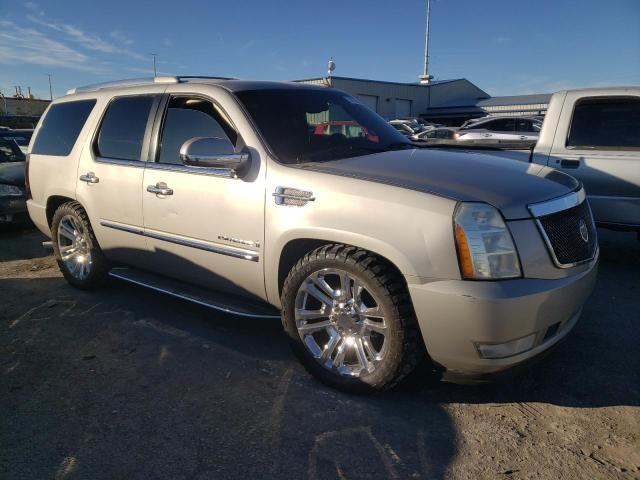 1GYFK63897R234324 - 2007 CADILLAC ESCALADE LUXURY SILVER photo 4