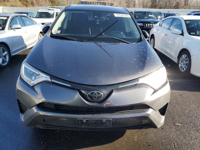 JTMBFREV9JJ743770 - 2018 TOYOTA RAV4 LE GRAY photo 5