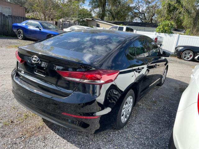 5NPD74LF6JH324840 - 2018 HYUNDAI ELANTRA SE BLACK photo 4