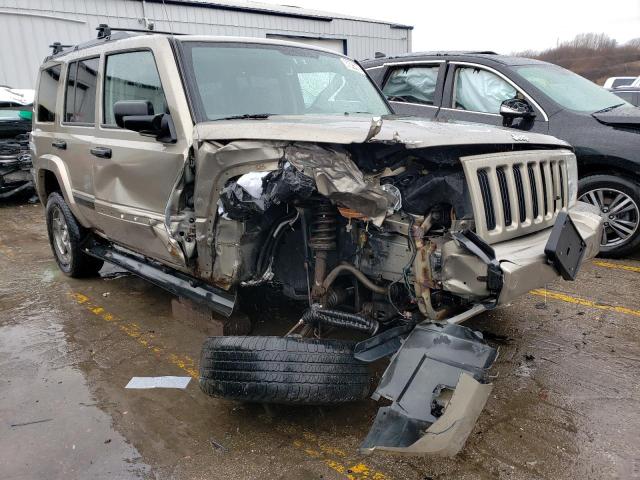 1J8HG48N66C230681 - 2006 JEEP COMMANDER TAN photo 4