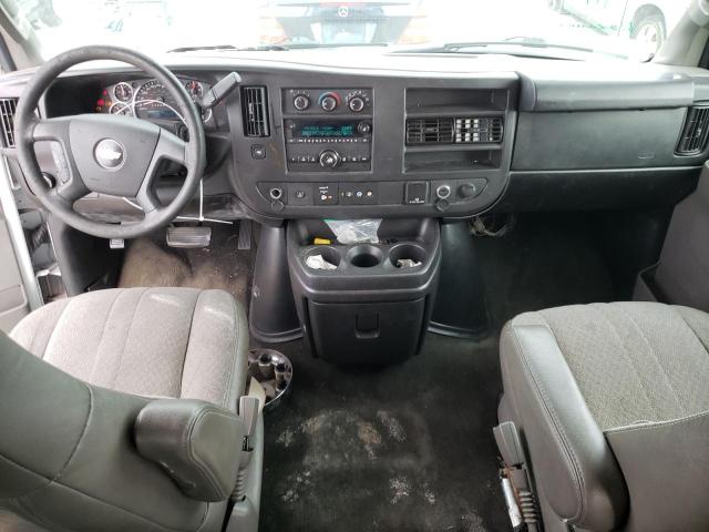 1GAZGMFP6J1221038 - 2018 CHEVROLET EXPRESS G3 LT WHITE photo 8