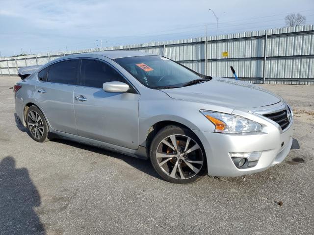 1N4AL3AP1EC401352 - 2014 NISSAN ALTIMA 2.5 SILVER photo 4