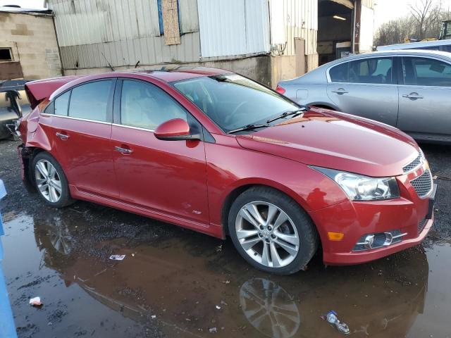 1G1PG5SB6D7297058 - 2013 CHEVROLET CRUZE LTZ RED photo 4