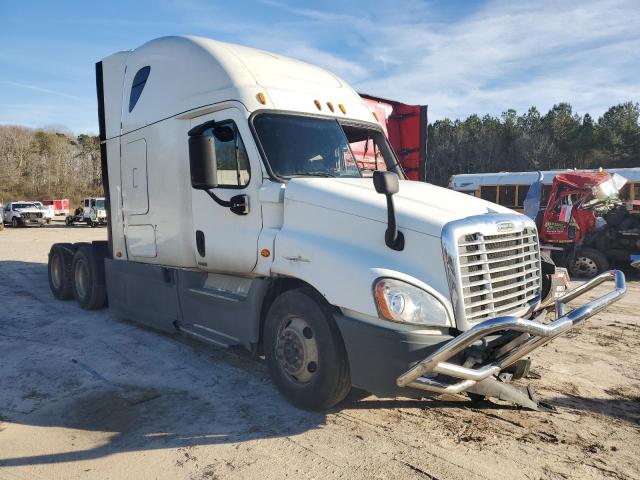 3AKJGLD50FSGG5331 - 2015 FREIGHTLINER CASCADIA 1 WHITE photo 1