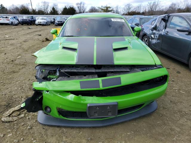 2C3CDZFJ8HH624680 - 2017 DODGE CHALLENGER R/T 392 GREEN photo 5