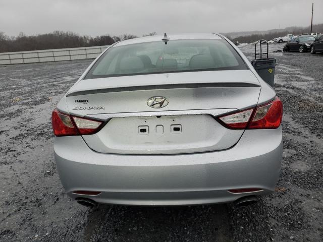 5NPEC4AC9DH579382 - 2013 HYUNDAI SONATA SE SILVER photo 6