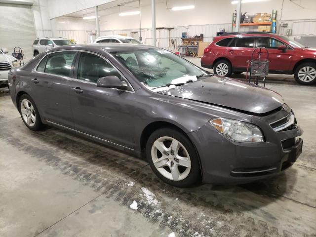 1G1ZC5EB8A4149040 - 2010 CHEVROLET MALIBU 1LT ნაცრისფერი ფოტო 4