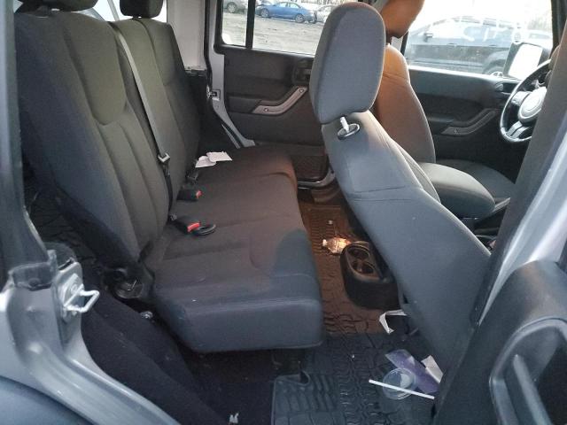 1C4BJWDG9GL108061 - 2016 JEEP WRANGLER U SPORT ვერცხლისფერი ფოტო 11