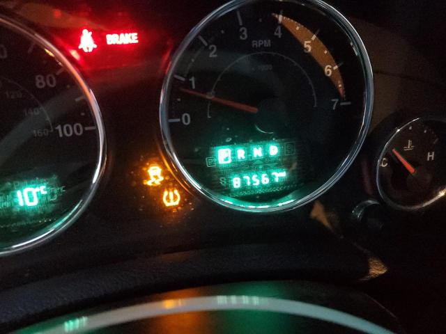 1C4BJWDG9GL108061 - 2016 JEEP WRANGLER U SPORT ვერცხლისფერი ფოტო 9