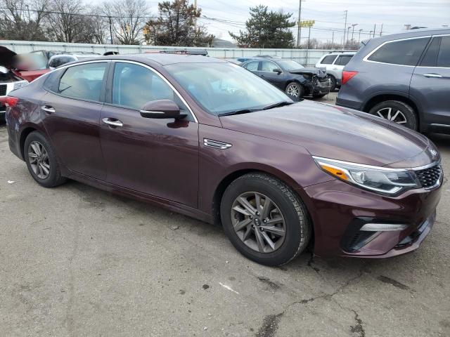 5XXGT4L32LG425581 - 2020 KIA OPTIMA LX MAROON photo 4