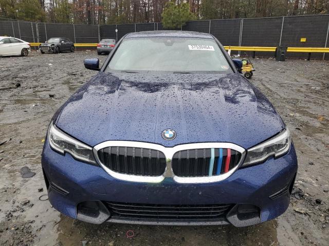 WBA5R7C52KAJ79437 - 2019 BMW 330XI BLUE photo 5