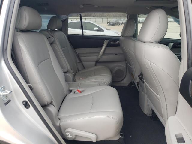 5TDZK3EH3DS126132 - 2013 TOYOTA HIGHLANDER BASE Күміс фото 11