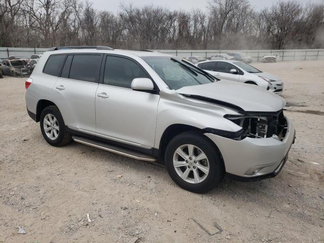 5TDZK3EH3DS126132 - 2013 TOYOTA HIGHLANDER BASE SILVER photo 4