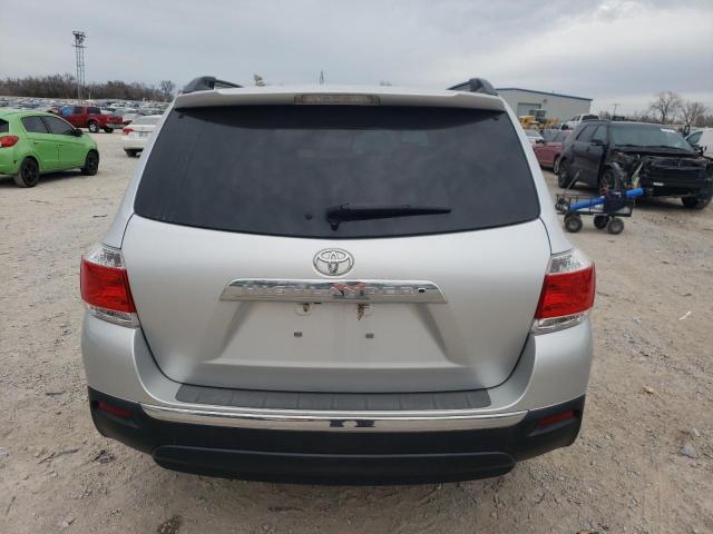 5TDZK3EH3DS126132 - 2013 TOYOTA HIGHLANDER BASE Күміс фото 6