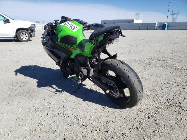 ML5EXER12PDAB1166 - 2023 KAWASAKI EX650 R GREEN photo 3