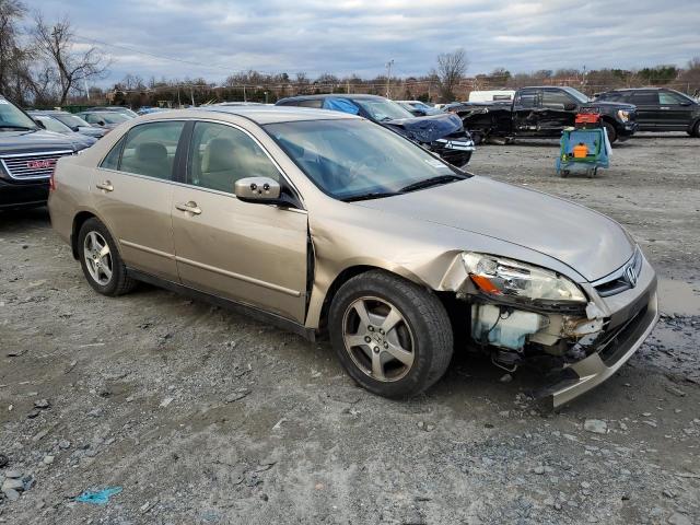 1HGCM56427A002914 - 2007 HONDA ACCORD LX GOLD photo 4