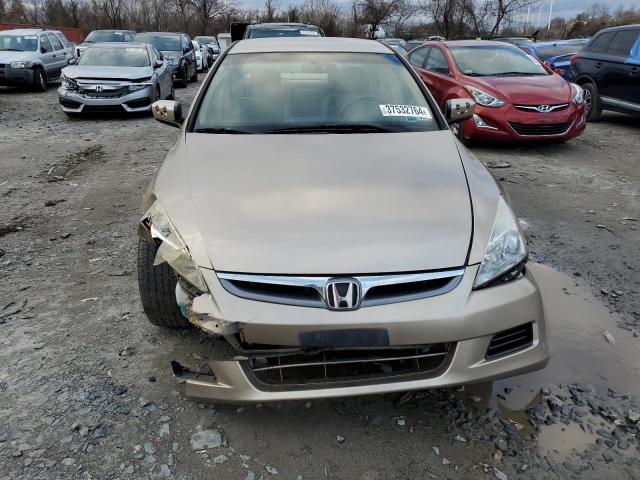 1HGCM56427A002914 - 2007 HONDA ACCORD LX GOLD photo 5