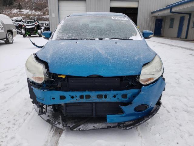 1FADP3F27DL300538 - 2013 FORD FOCUS SE BLUE photo 5