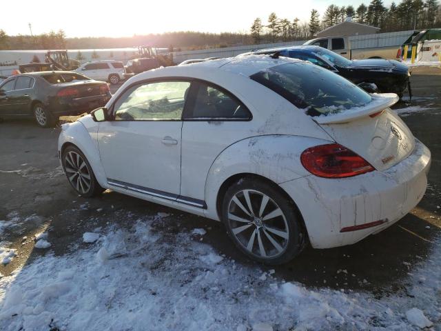 3VWVA7AT8CM641044 - 2012 VOLKSWAGEN BEETLE TURBO WHITE photo 2